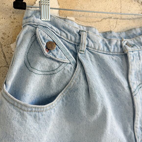 Vintage Lee Riders Mom Jeans High Rise Tapered Light Wash 90s Denim Womens 33x30 - Picture 3 of 7